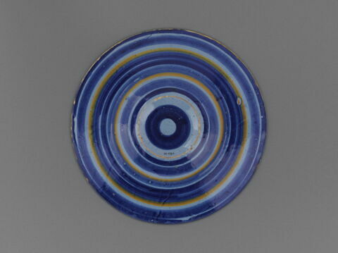 Plat rond [tondino] : armoiries, image 2/3