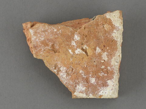 Fragment de carreau : fleur de lis (?), image 2/2