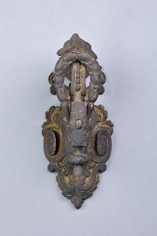 Porte-embrasse en bronze doré d'un groupe de cinq, image 1/7