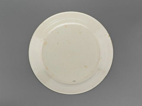 Plat rond : Alexandre couvrant Darius de sa chlamyde, image 2/3