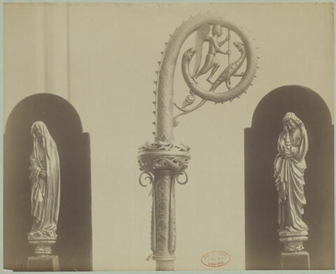 Statuette de calvaire : Vierge, image 7/7