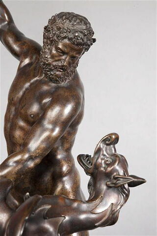 Groupe sculpté : Hercule et le dragon, image 4/5