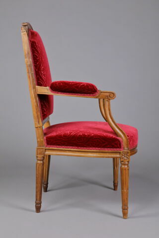 Fauteuil, d'une paire, image 5/7