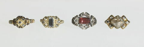 Bague, image 1/2