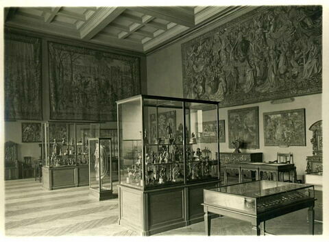 © 1929 Musée du Louvre / Objets d'art du Moyen Age, de la Renaissance et des temps modernes