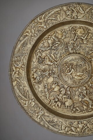 Grand plat aux armes des Gondi, image 12/13