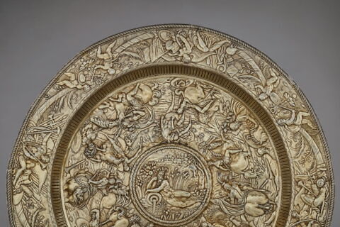 Grand plat aux armes des Gondi, image 13/13