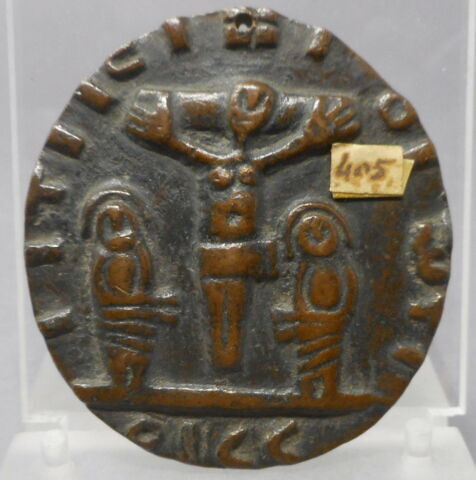 Médaillon : Crucifixion, image 3/4