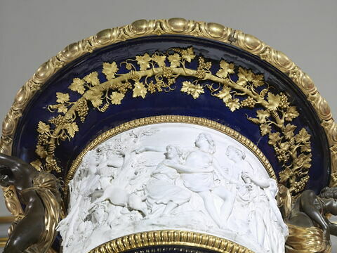 Grand vase de la galerie de Diane au château de Saint-Cloud, image 9/16