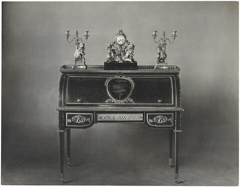 Candélabre à deux lumières, d'une paire (avec OA 5241 1), image 9/9