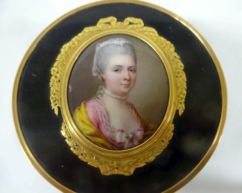 Tabatière ronde, image 2/3