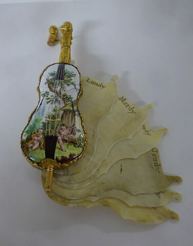 Etui à tablettes en forme de violoncelle, image 1/4