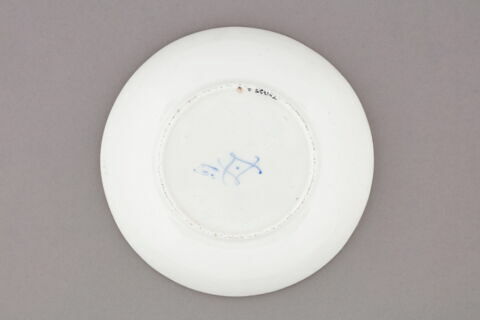 Tasse avec sa soucoupe, d'un service de quatre pièces (TH 1334 à 1337), image 3/7