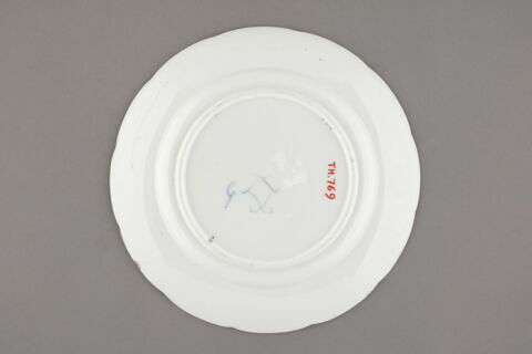 Assiette, d'un service de table (TH 731 à TH 808), image 2/2