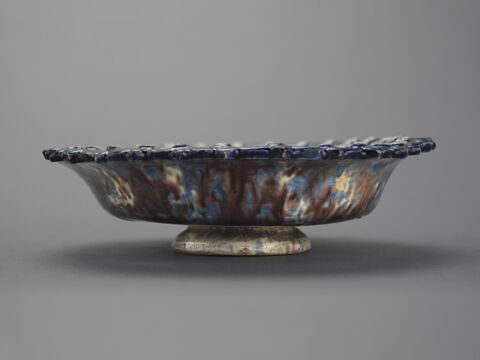 Coupe ovale : Allégorie de la Force, image 2/6