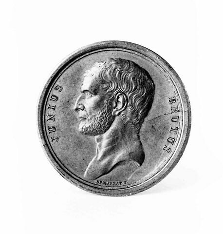 Médaille : Junius Brutus, cliché de droit, image 1/1