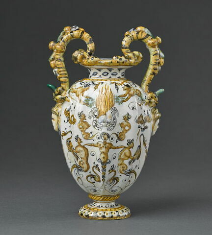 Vase piriforme à deux anses : emblème d'Alphonse II (1533-1597), duc de Ferrare