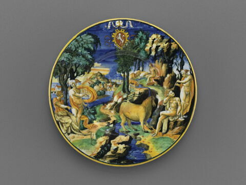 Plat rond : armoiries de Giacomo Nordi, évêque d'Urbino : Mercure et Argus