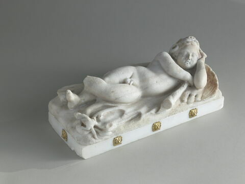 Statuette : Amour endormi, image 1/3