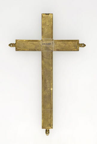 Croix-reliquaire de la Chapelle aux Armes de France, image 2/2