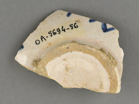 Fragment d'assiette, image 2/3