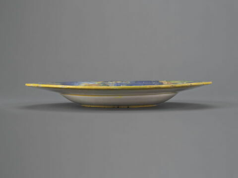 Assiette : armoiries de Giacomo Nordi, évêque d'Urbino ; l'Enlèvement d'Europe, image 3/3