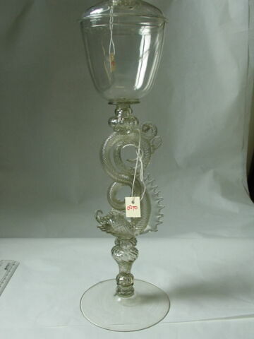 Verre à jambe couvert, image 3/5