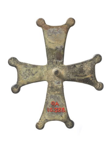 Croix ornée de médaillons, image 2/3
