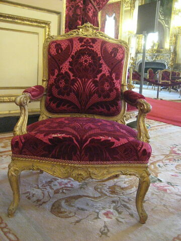 Fauteuil de style Louis XV., image 1/2