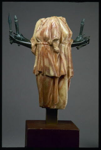 Statuette : Hécate, image 3/4