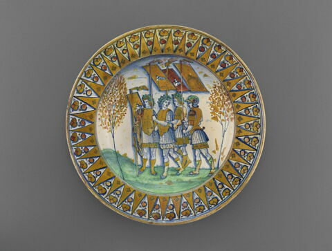 Plat rond : quatre gonfalonniers