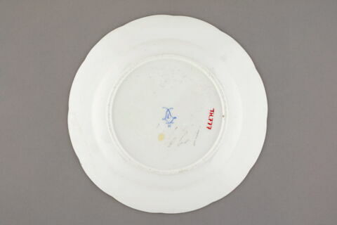 Assiette, d'un service de table (TH 731 à TH 808), image 2/2