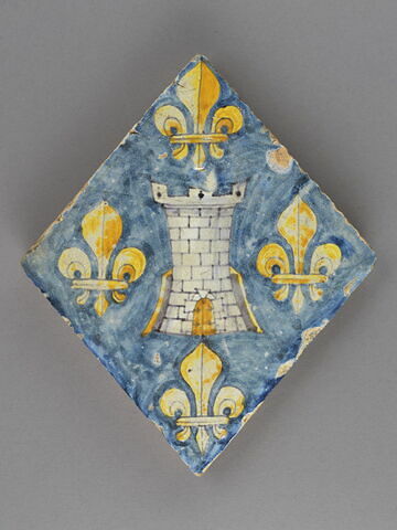Carreau en losange : armoiries de Marie de la Tour d'Auvergne, duchesse de la Trémouille, image 1/3