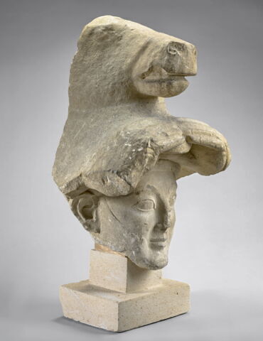 statue, image 5/6