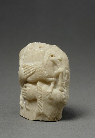 statue, image 3/5