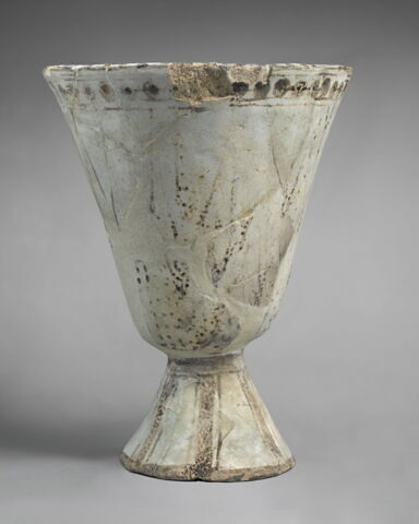 vase, image 2/5