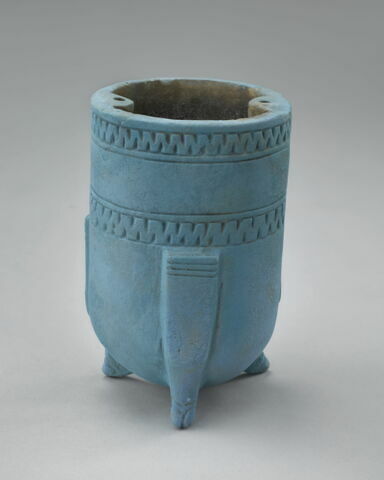 vase, image 1/3