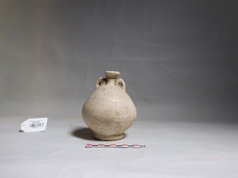 vase, image 1/2