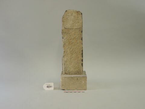 stèle, image 2/3