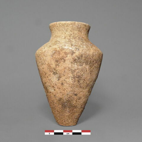 vase, image 1/1