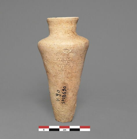 vase, image 1/1