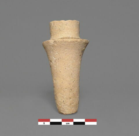 vase, image 1/1