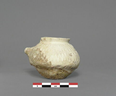 vase, image 1/1