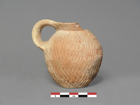 vase, image 1/1