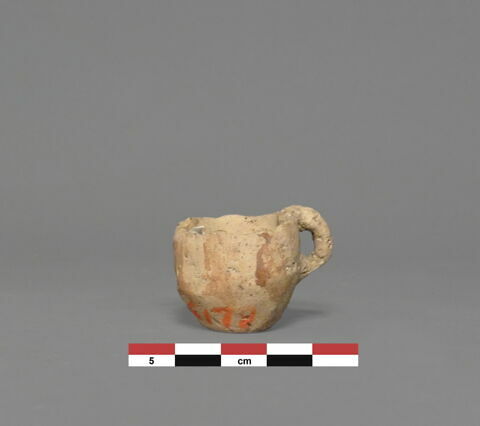 vase, image 1/1