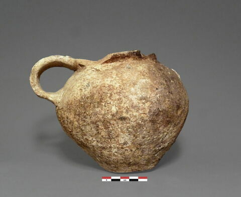 vase, image 1/1