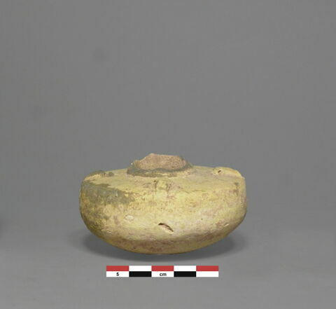 vase, image 1/1