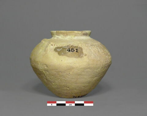 vase, image 1/1