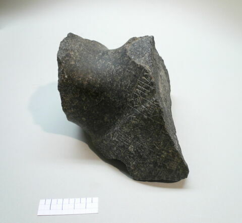 statue, image 2/3