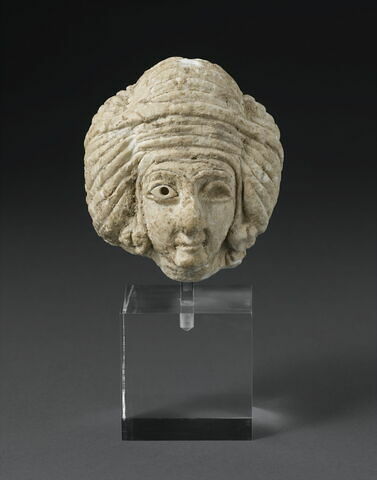 statue, image 3/4